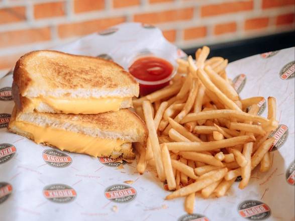 Kids Grilled Cheese W/fries