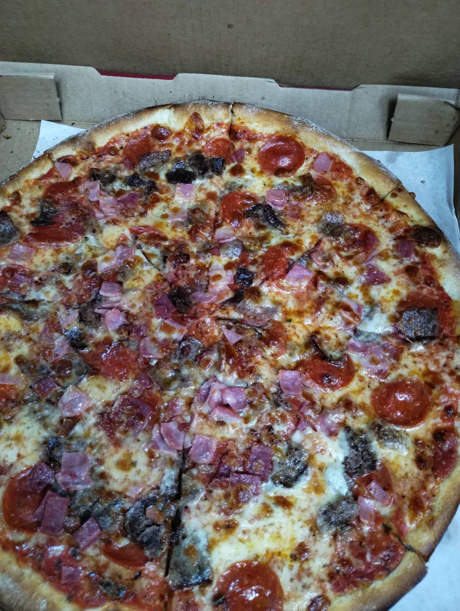 Meat lovers 16”