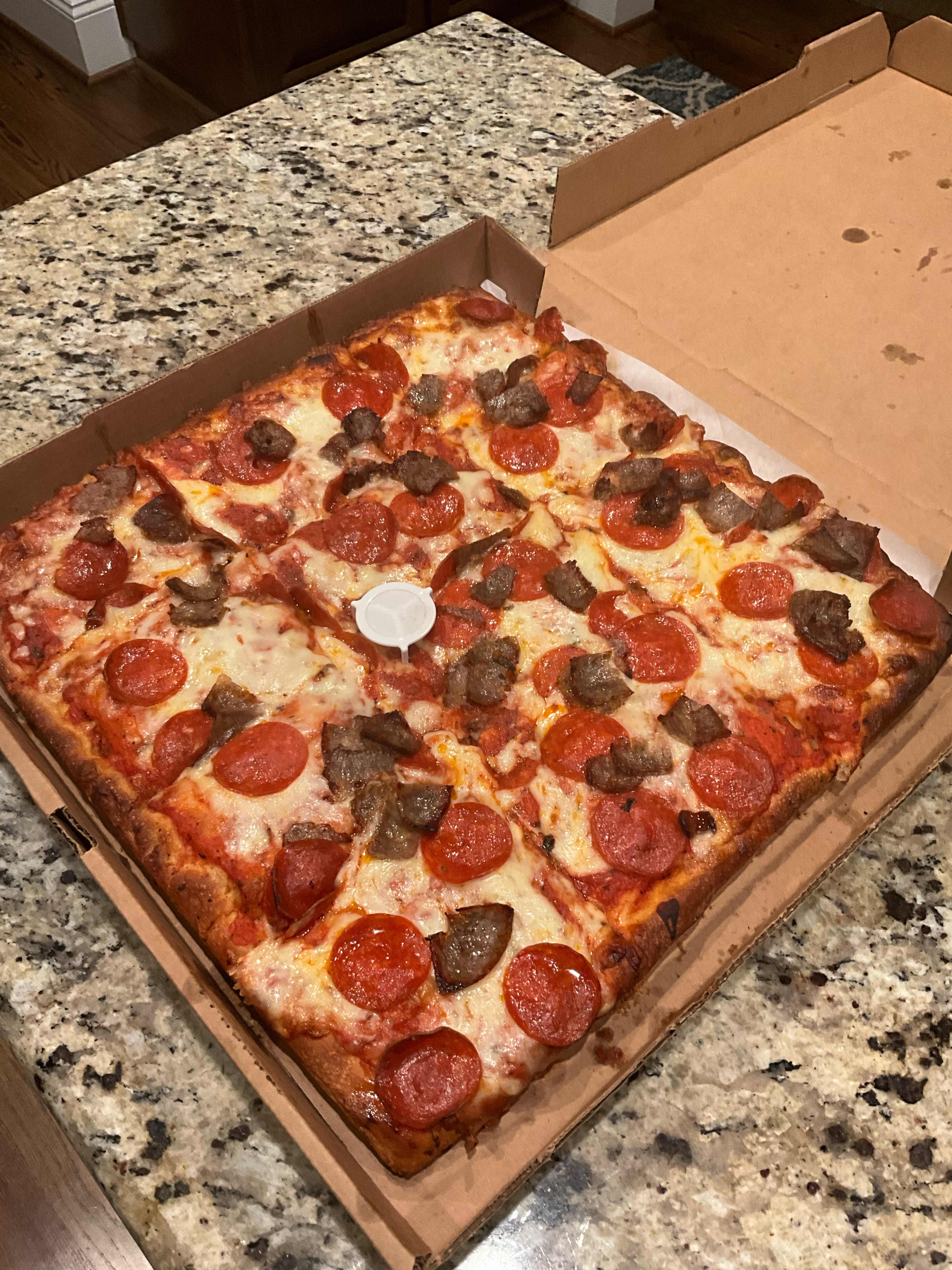Sicilian Cheese Pizza 16"