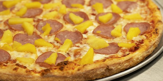 Hawaiian Pizza