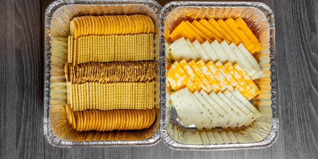 Cheese and Cracker Tray