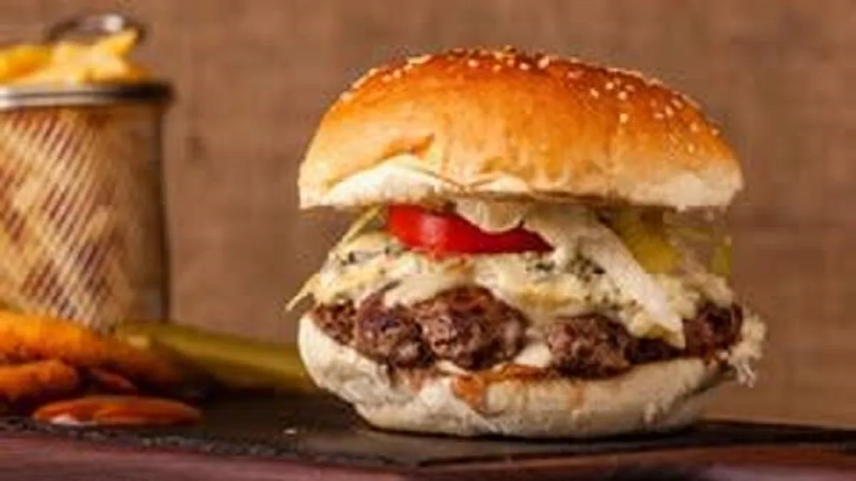 Triple cheese pljeskavica