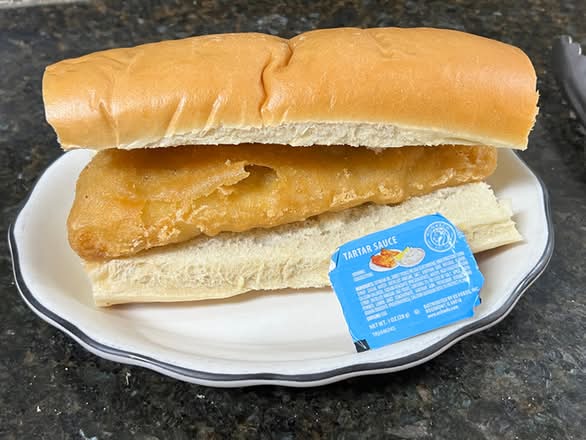 Fish Sandwich - Half 9''