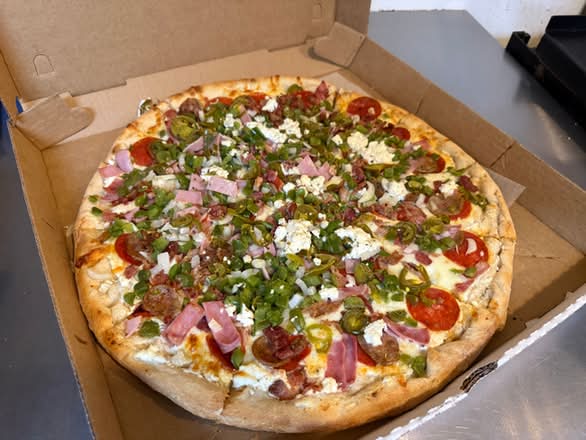 The Extreme Supreme Specialty Pizza - Small 10'' (4 Cut - Serves 1-2)