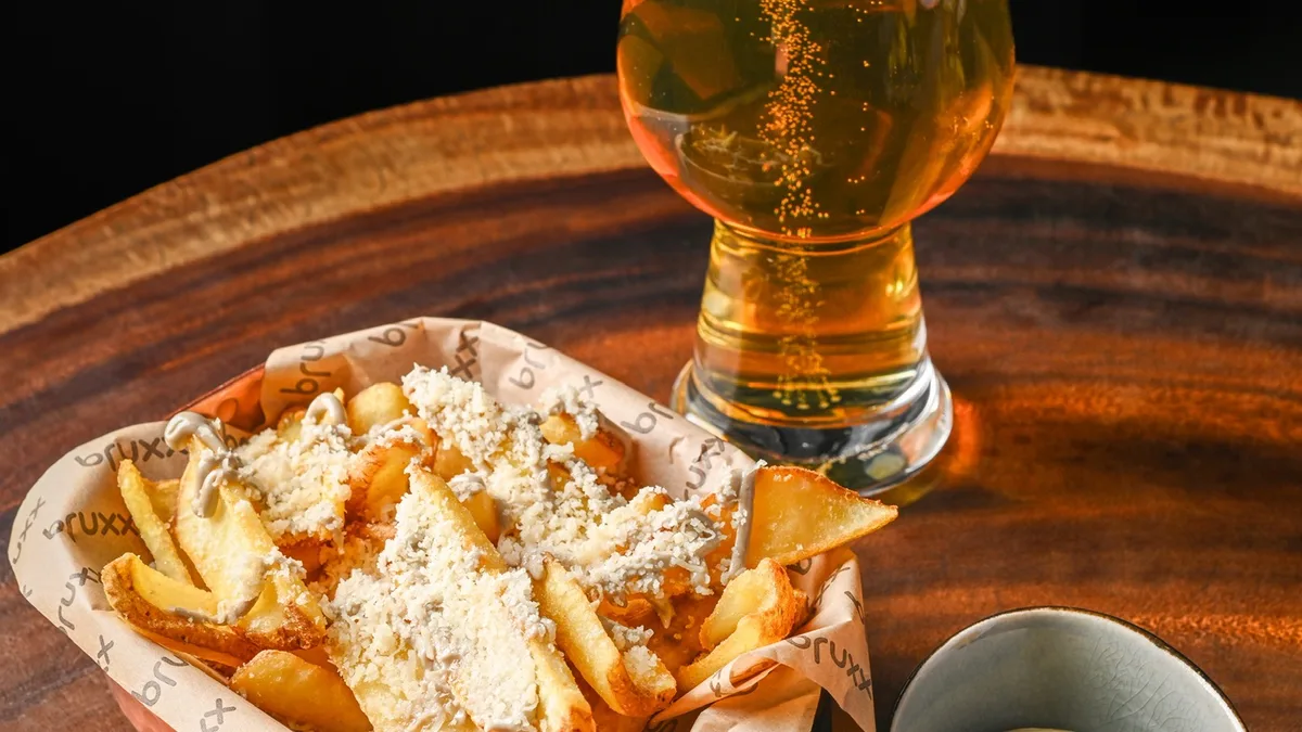 Belgia frietjes kartulid