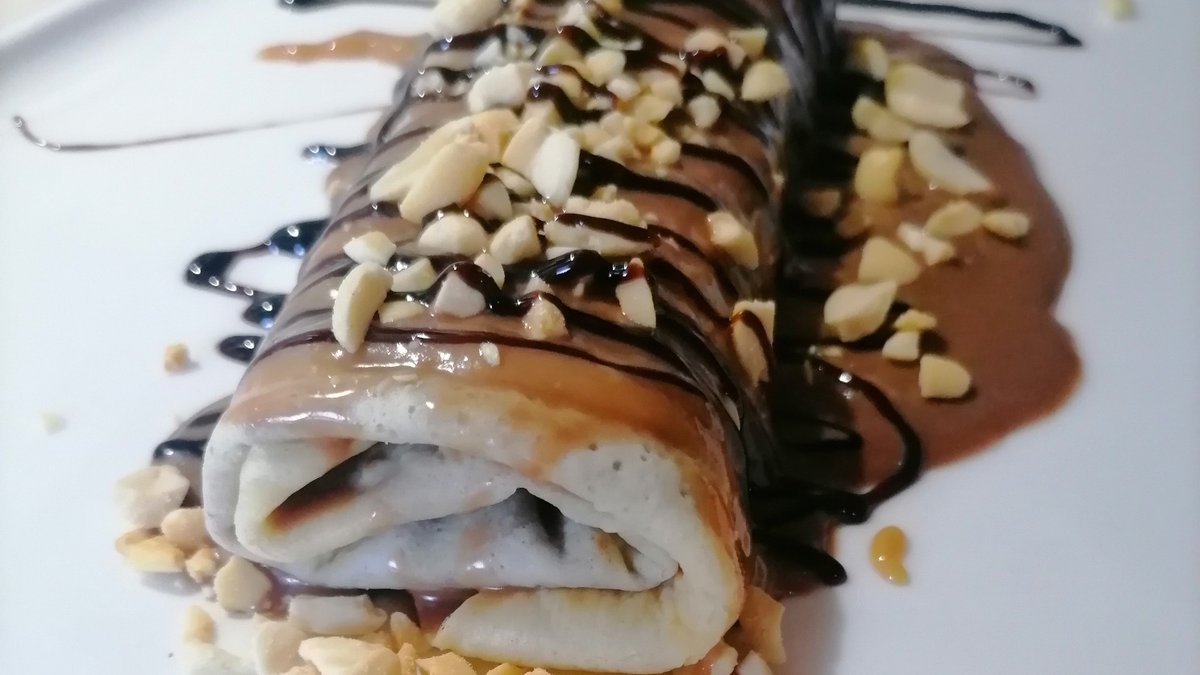 Snikers palačinka