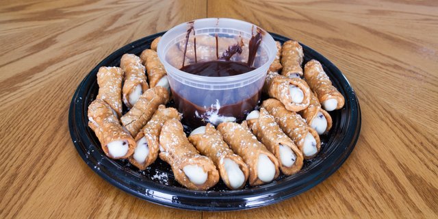 Mini Chocolate Chip Cannoli Pan