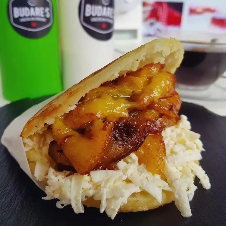 Arepa la Q'molleja