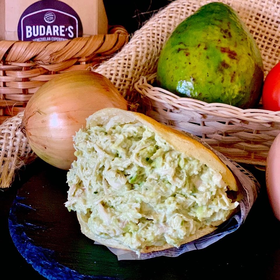 Arepa la Reina Pepeada