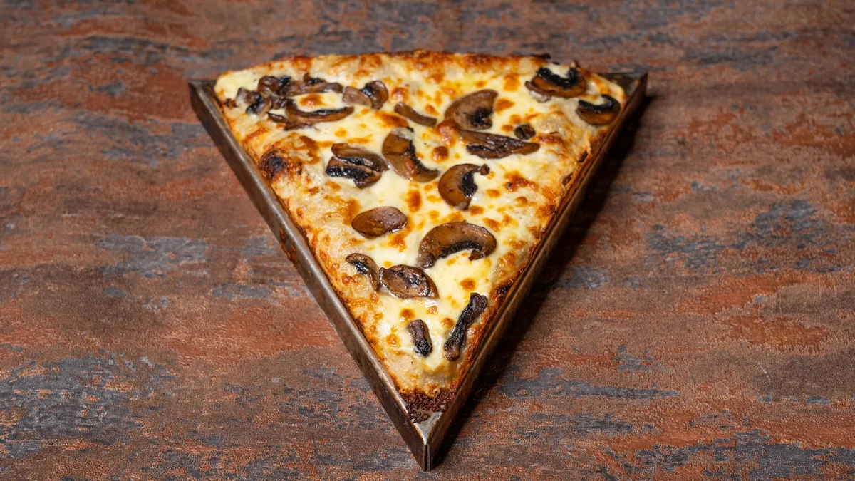 Pizza Tartufo