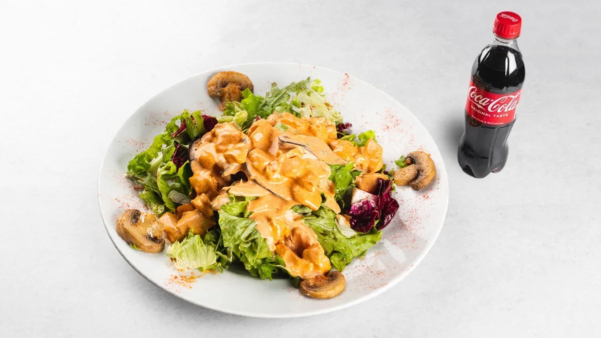 Chicken salad and Coca-Cola 0.5 l
