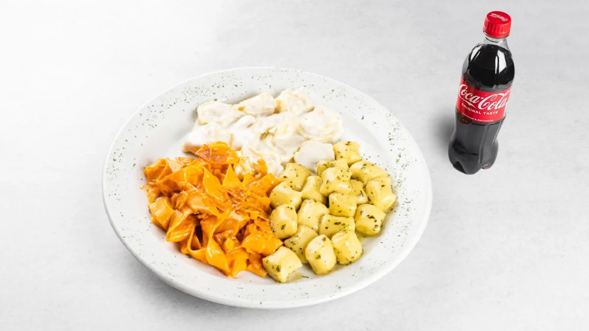 Pasta trio and Coca-Cola 0.5 l