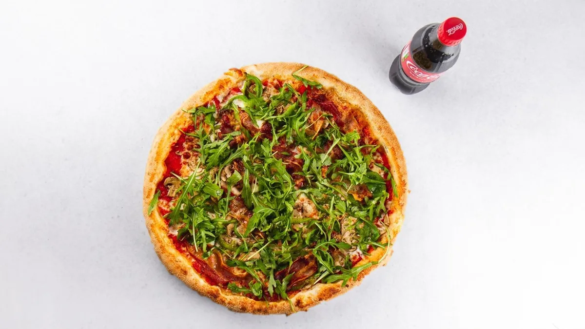 Pizza Prima Fresca and Coca-Cola 0.5 l