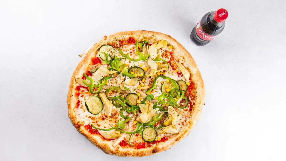 Pizza Prima Vegetariana and Coca-Cola 0.5 l