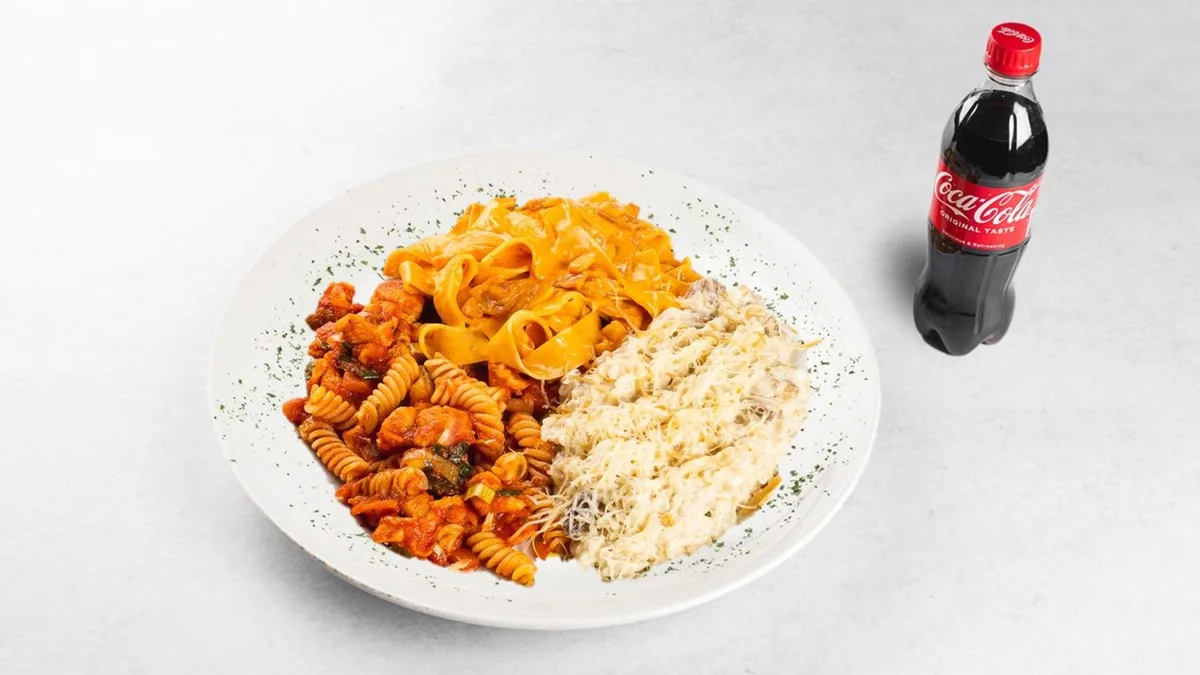 Tuscan trio and Coca-Cola 0.5 l