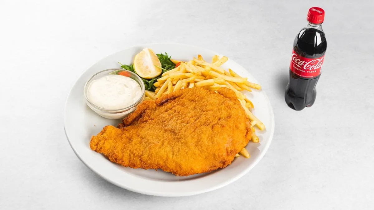 Vienna style turkey schnitzel and Coca-Cola 0.5 l