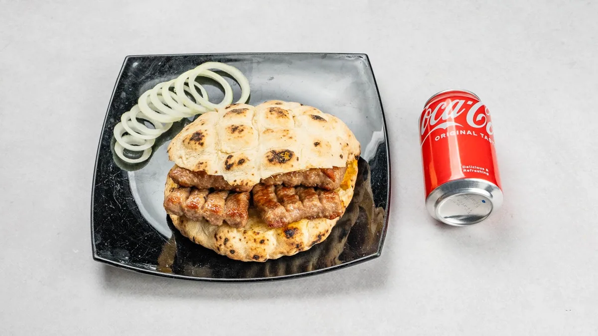 Ćevapi banjalučki + Coca-Cola 0,33 l