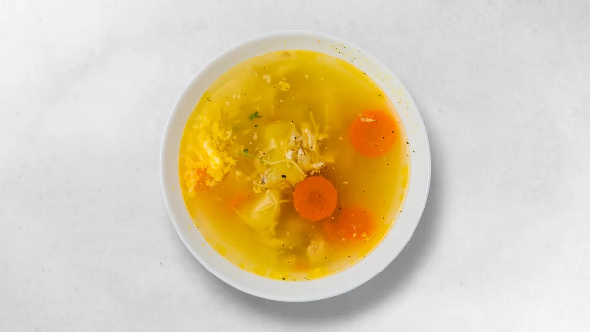 Hühnersuppe