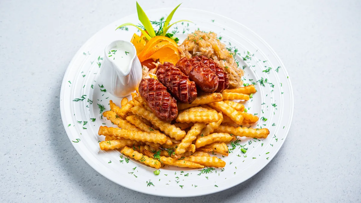Grillvorstid hapukapsaga
