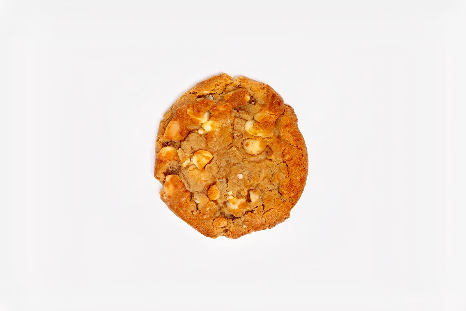 White Chocolate Macadamia Nut Cookie