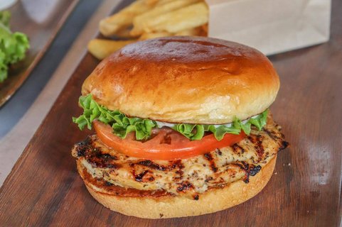 Char-Grilled Chicken Sandwich Boxed Lunch