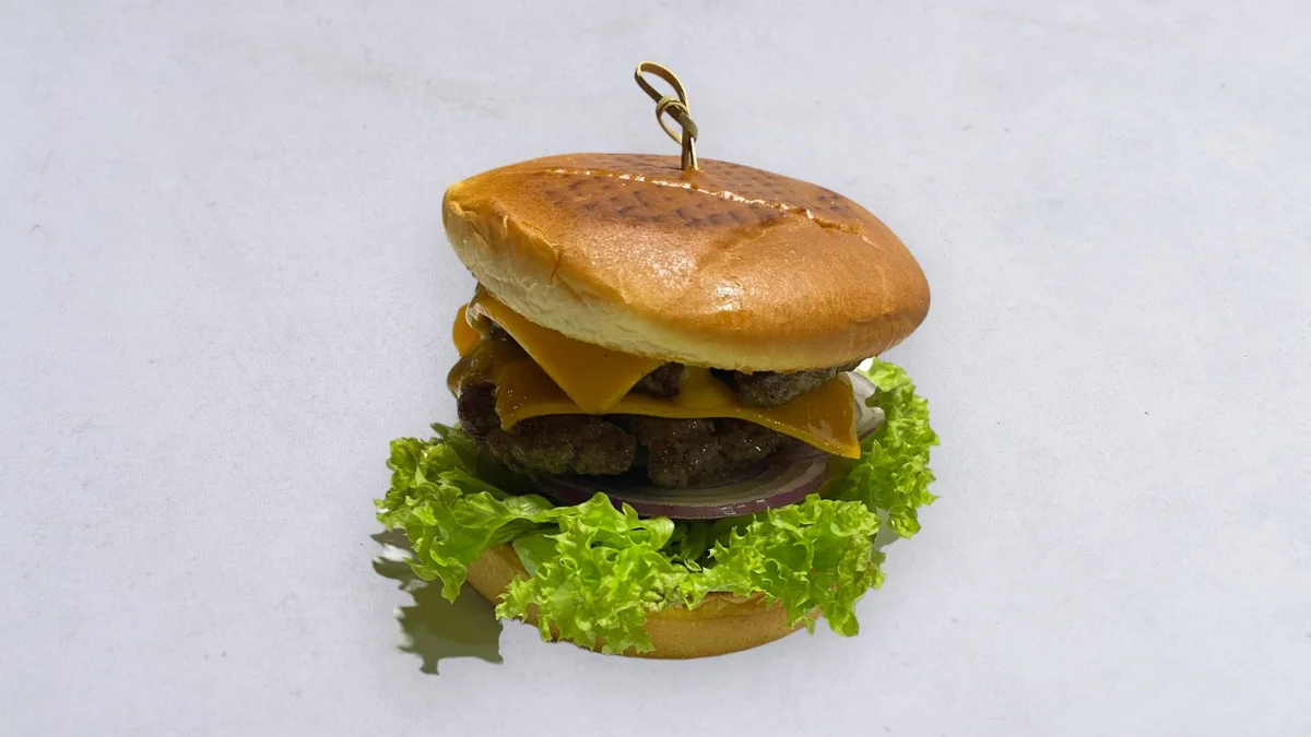 Double cheeseburger