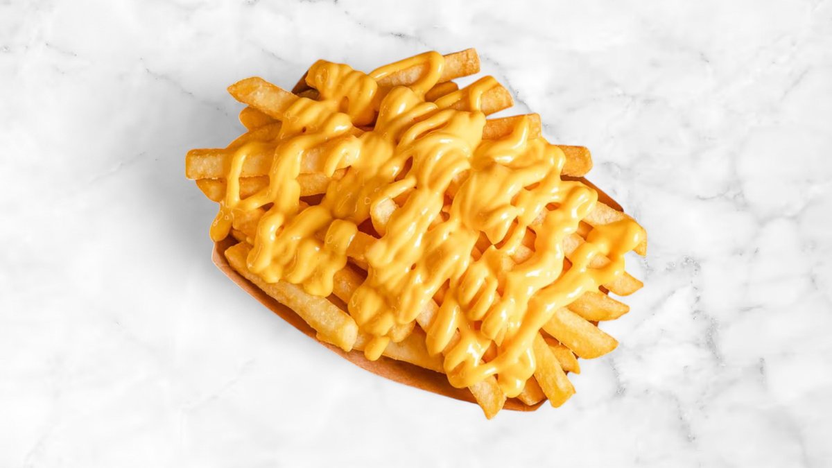 Cartofi prăjiți cu sos cheddar