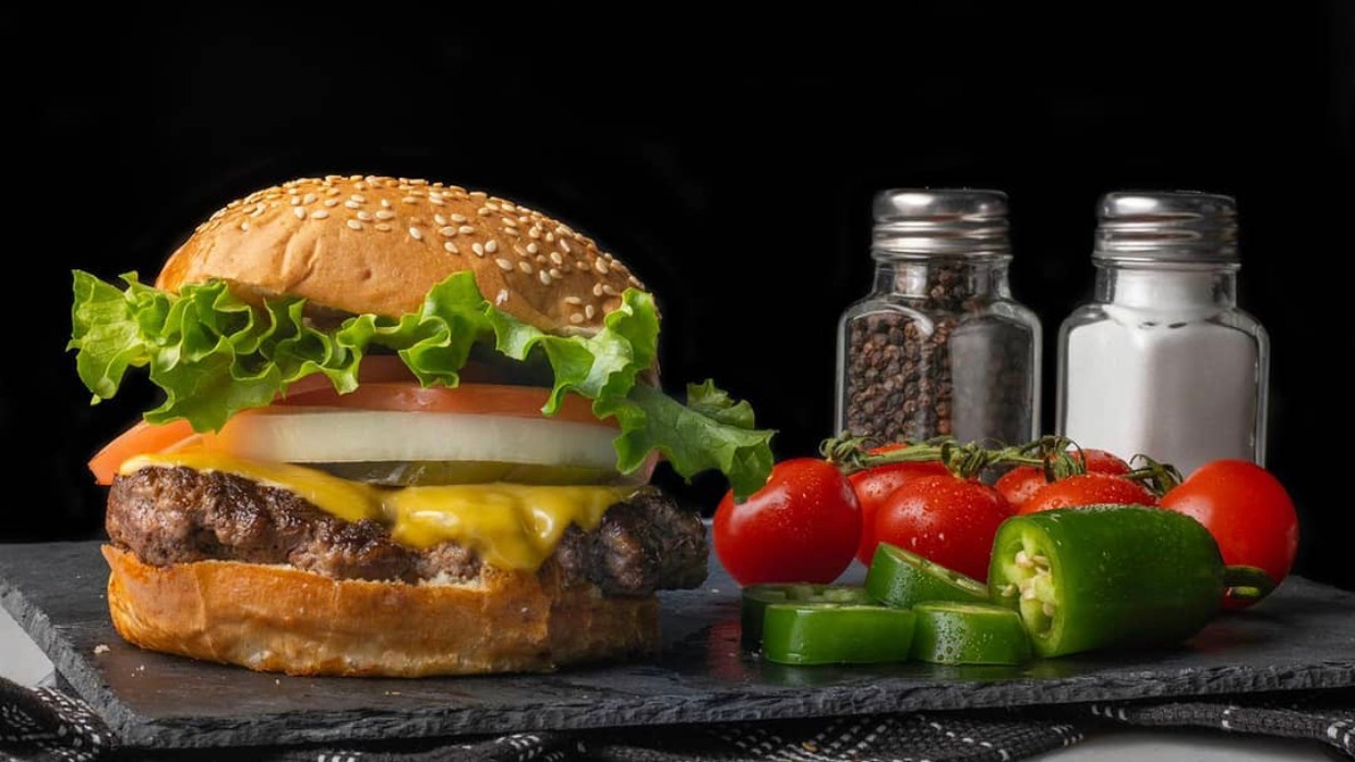 Cheeseburger (5 oz)