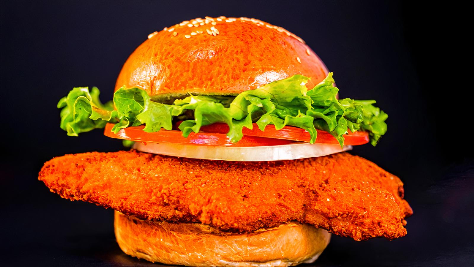 Crispy chicken burger