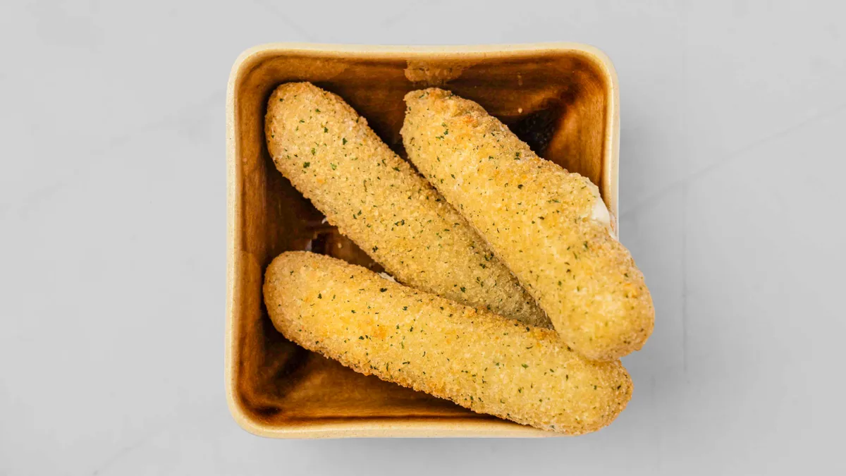 Mozzarella Sticks (3 stk)