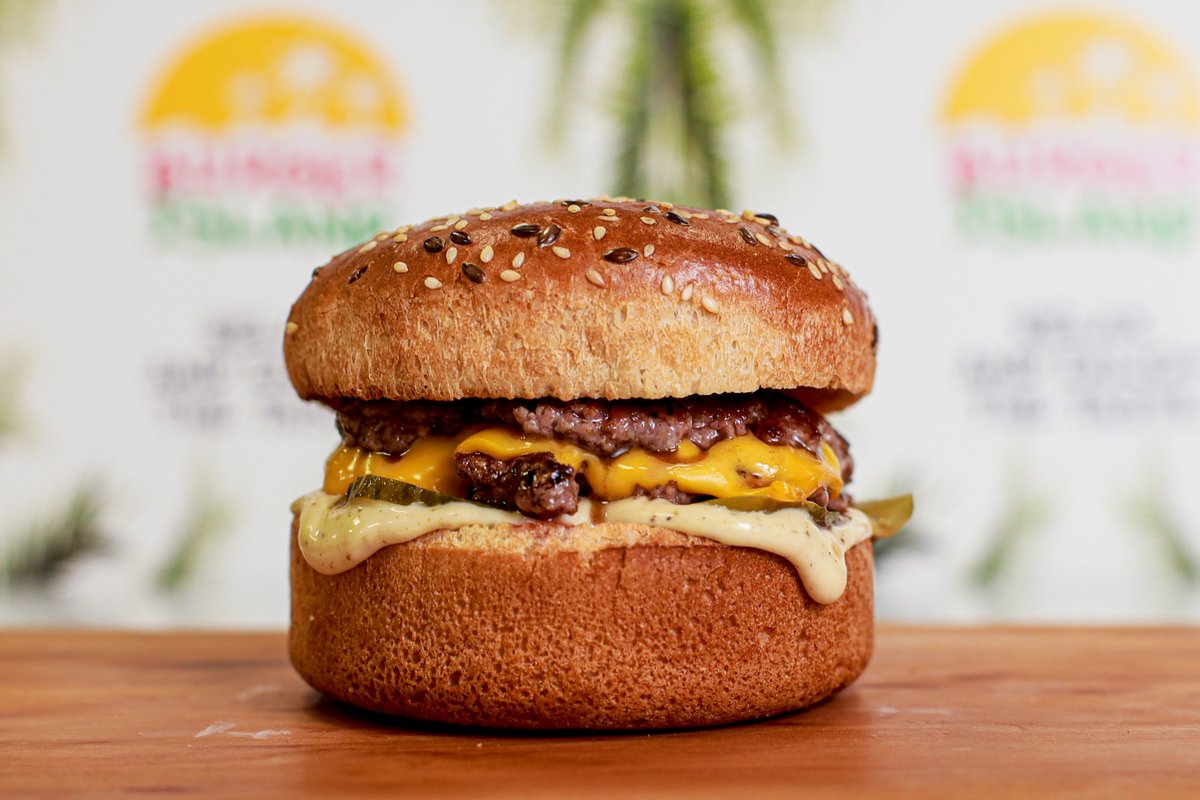 The Ultimate Smash Cheeseburger