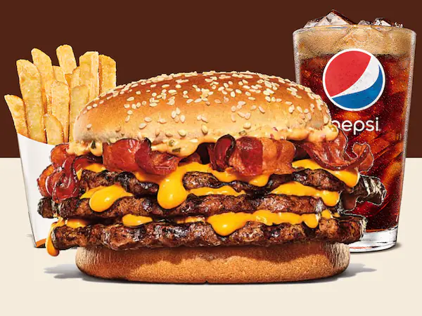 Combo Mega Stacker Cheddar 30
