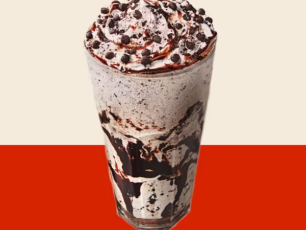 Shake Chocolate com Farofa Cookies