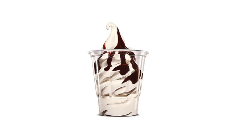 HERSHEY’S Chocolate Sundae