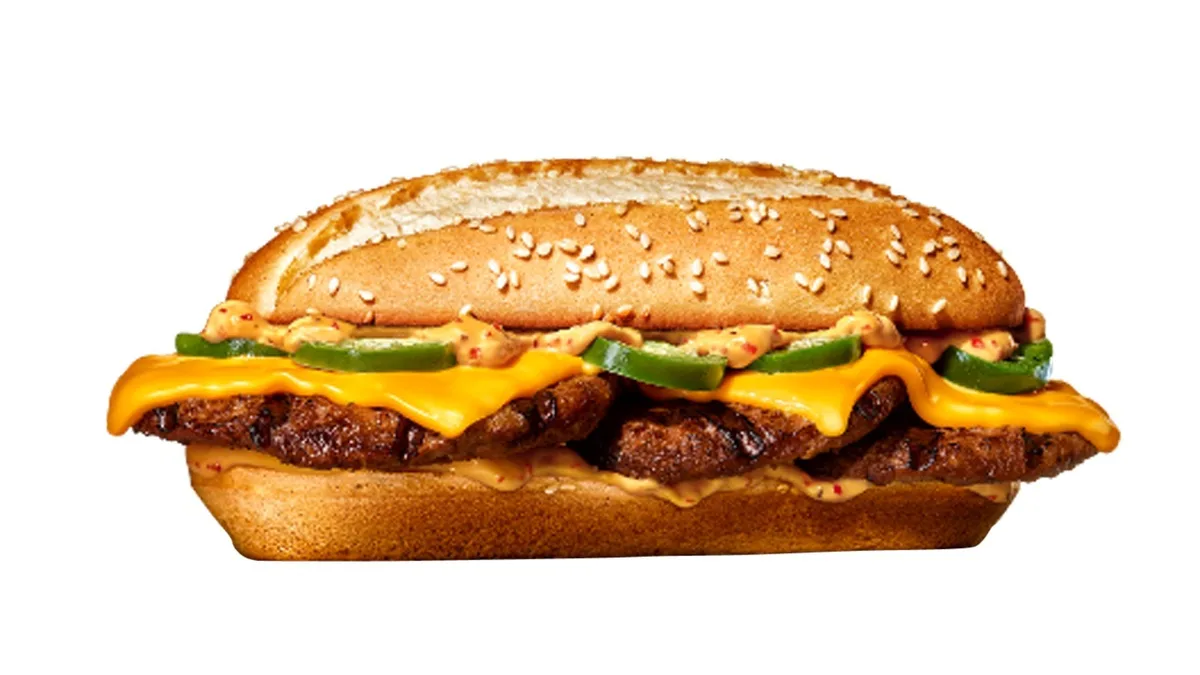 Plant-based* X-tra Long Chili Cheese