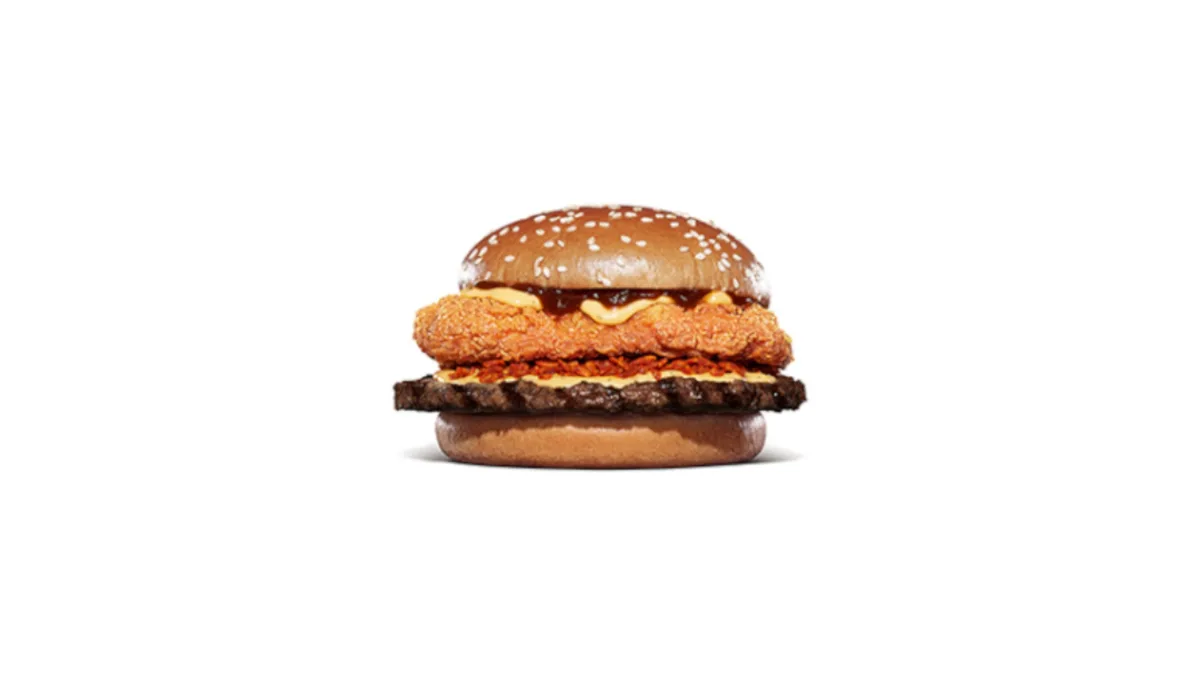 チキン＆ビーフ ビッグマウスインフェルノバーガー / Chicken and Beef Big Mouth Inferno Burger