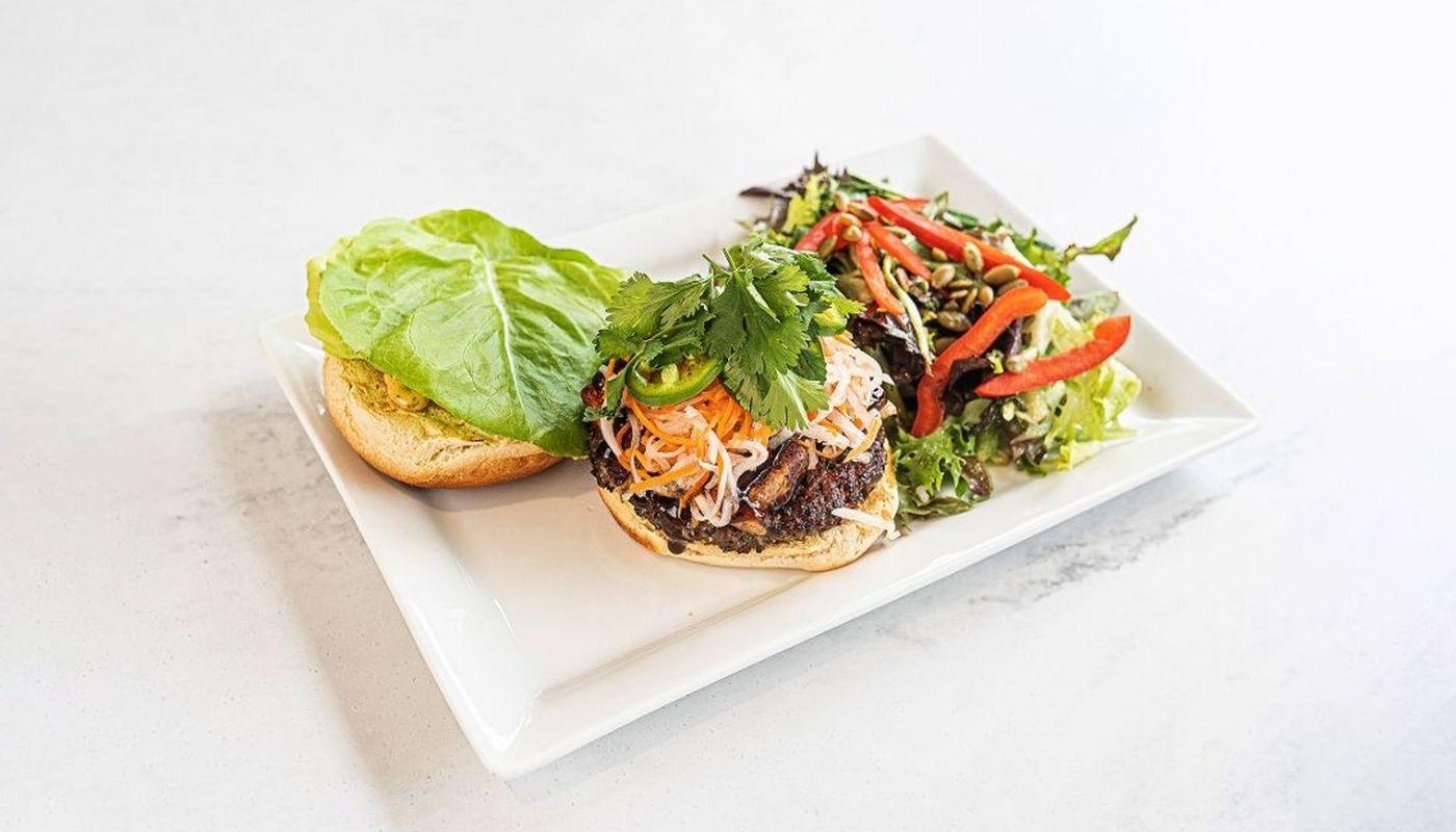 Bin 209 - Lay It Banh Mi