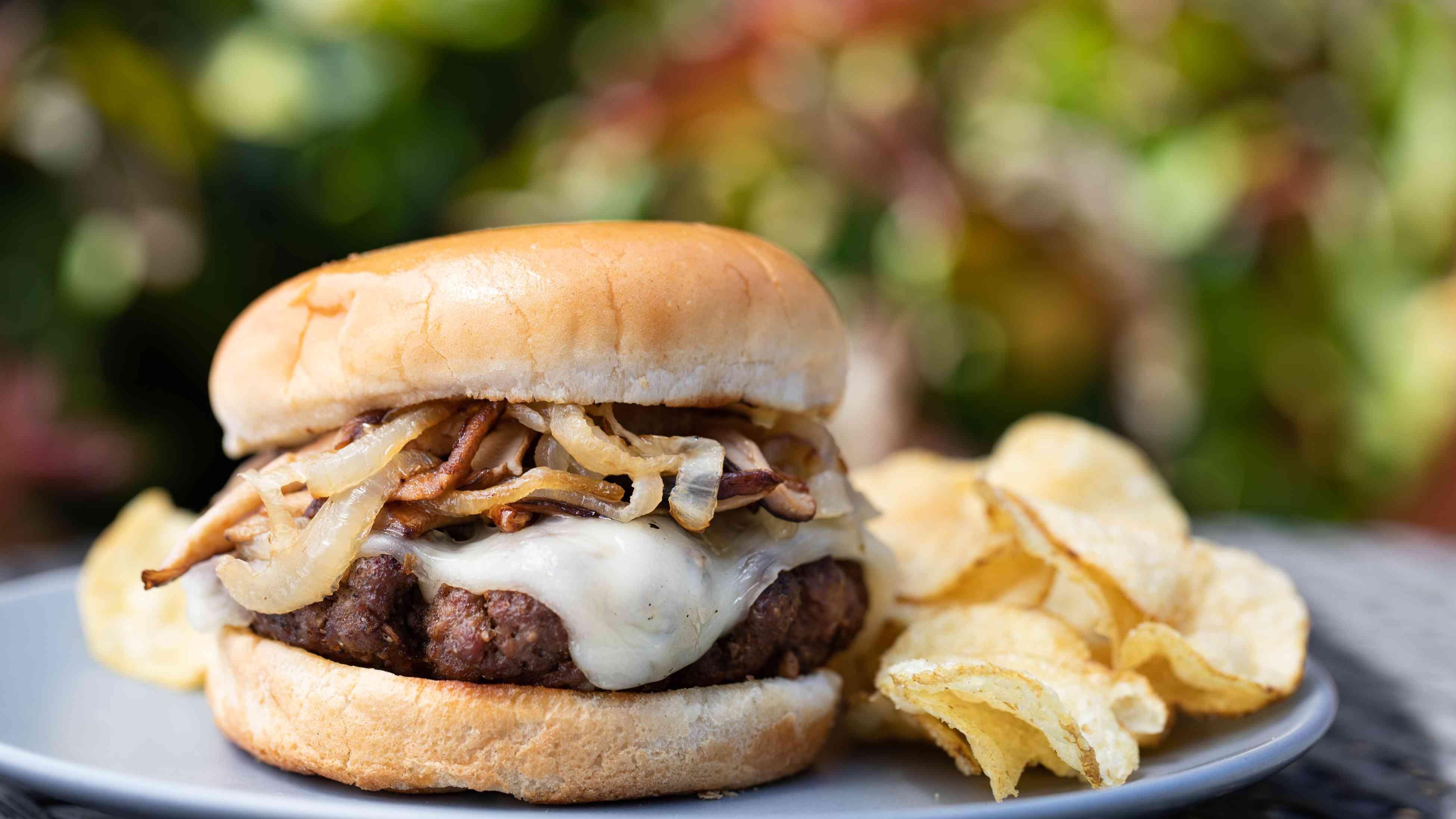 Smash Shroom Burger Combo