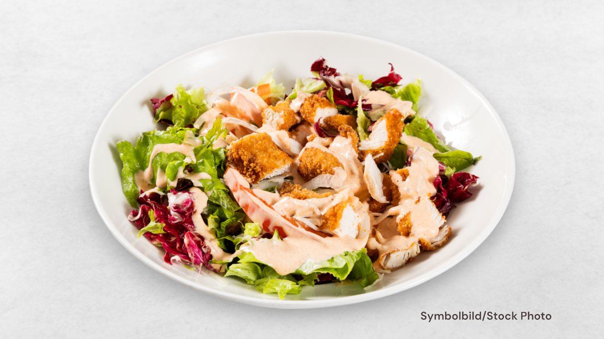 Hühnerstreifen Salat