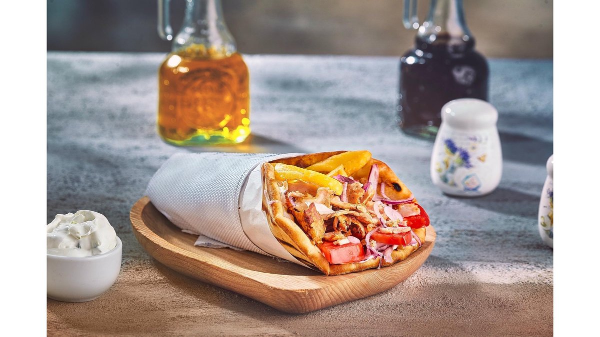 Gyros de pui la pita .
