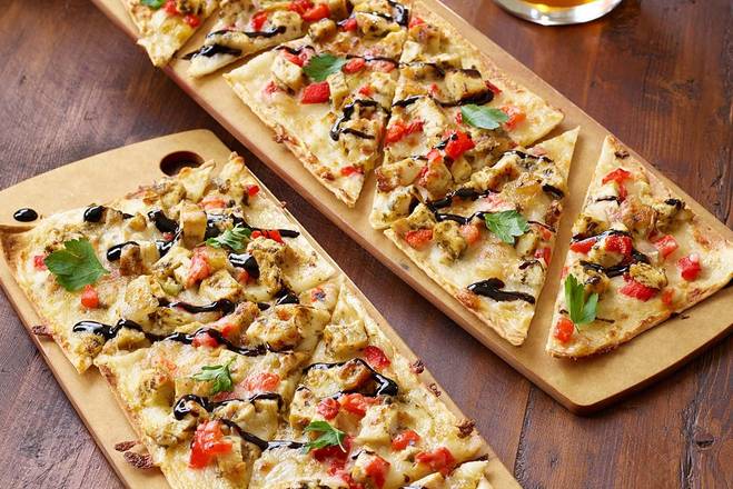 Tuscan Chicken Flatbread