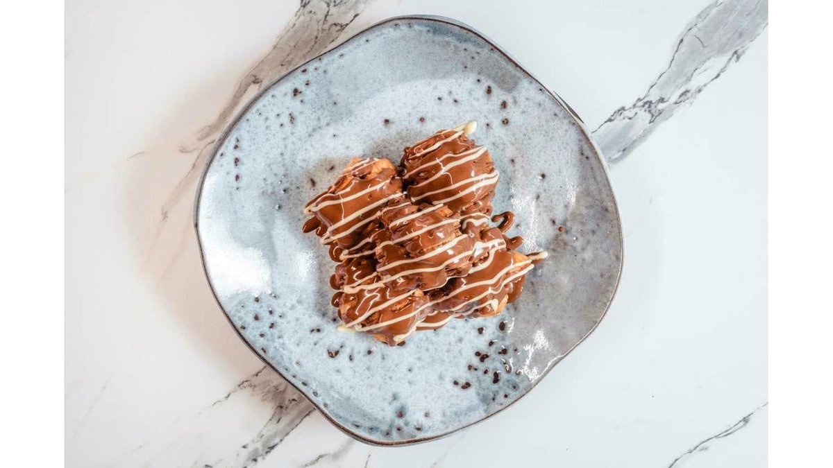 Chocoloco profiterole