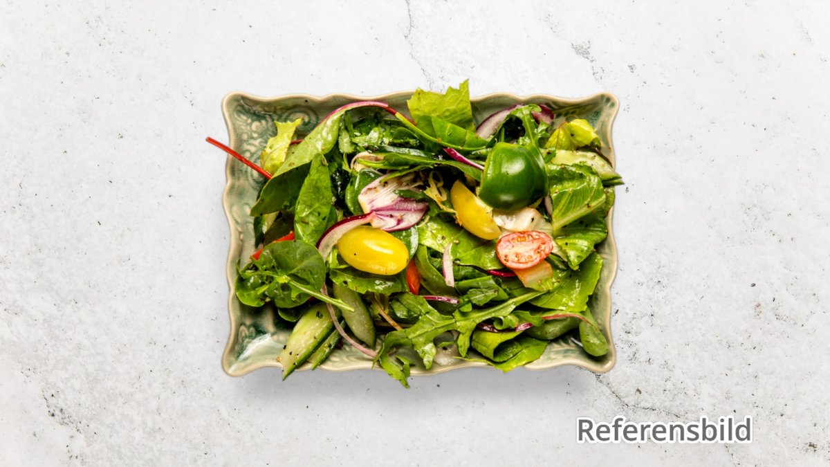 Mix Salad With Dressing
