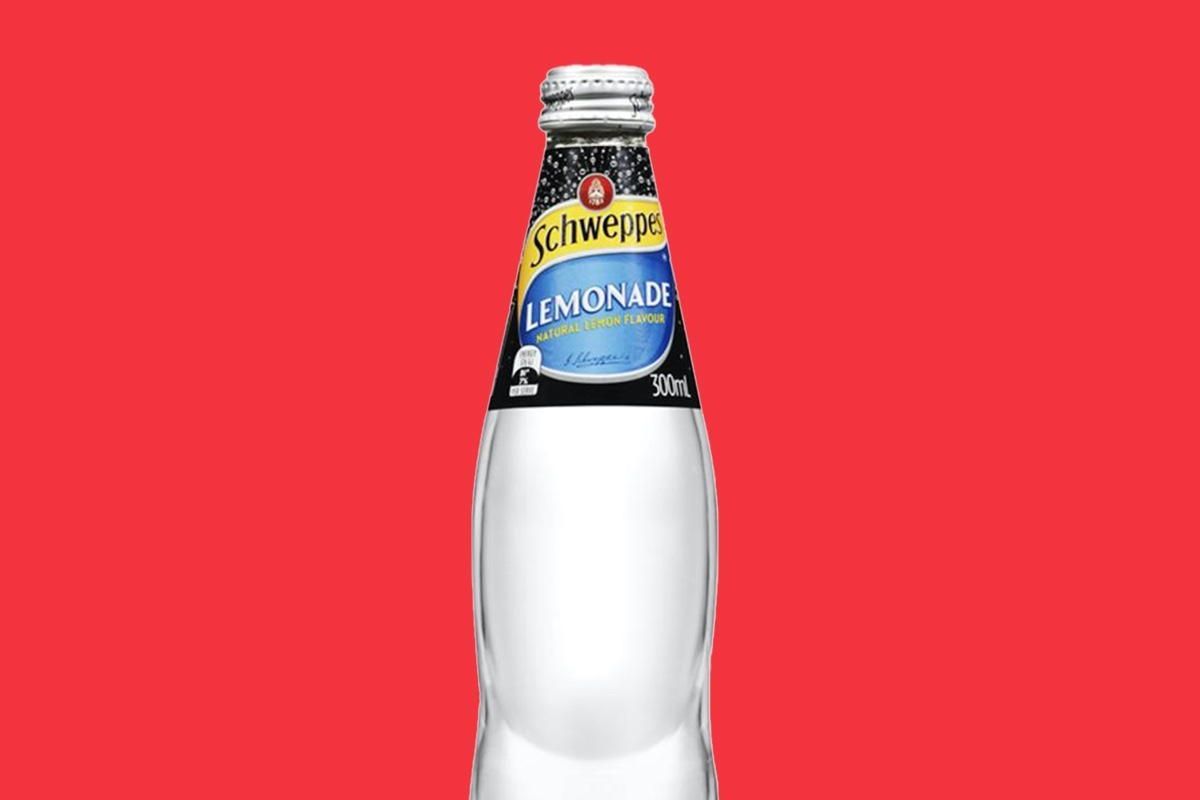 Schweppes Lemonade (300ml)
