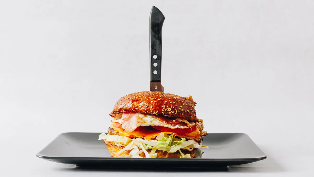 Emperor burger