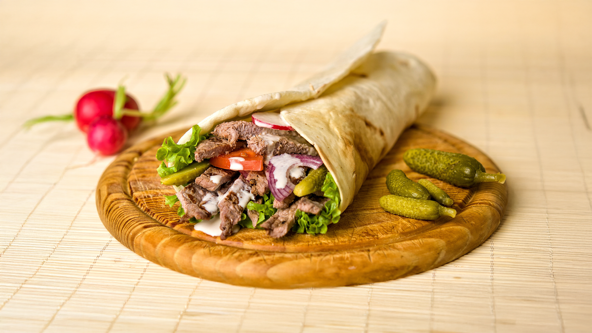 Shawarma lahme sendvič