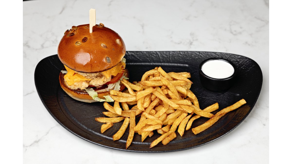 CRISPY CHICKEN BURGER 550g
