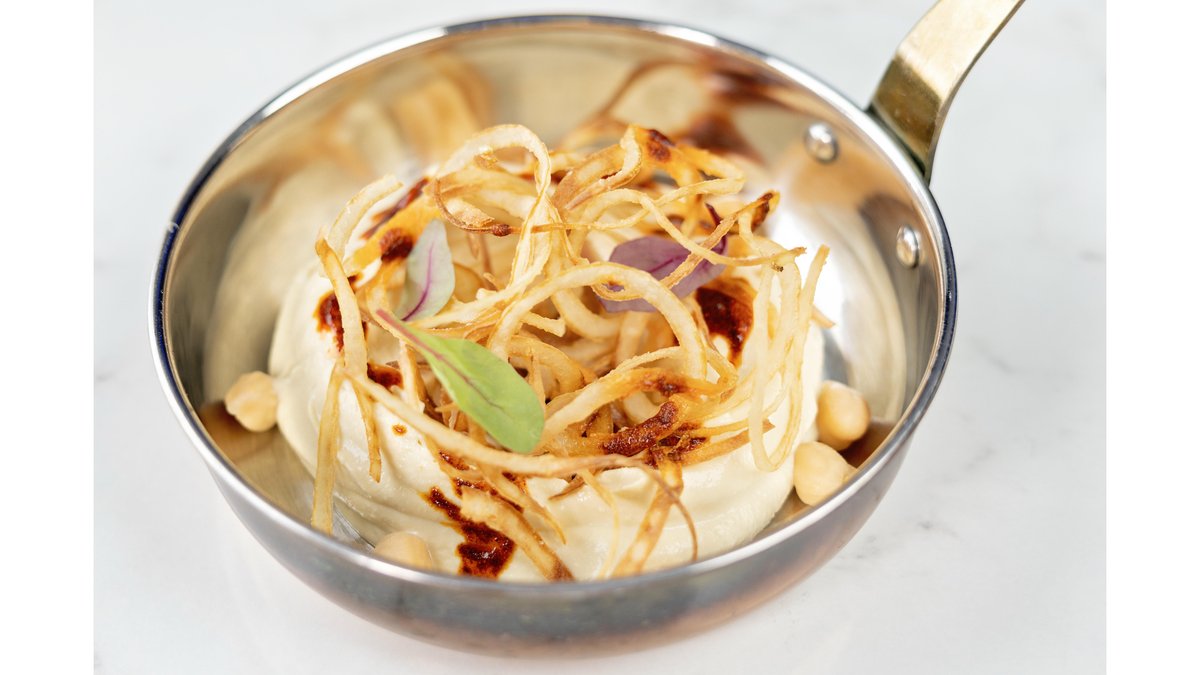 HUMMUS CU CEAPĂ CROCANTĂ ȘI BOIA AFUMATĂ 250g