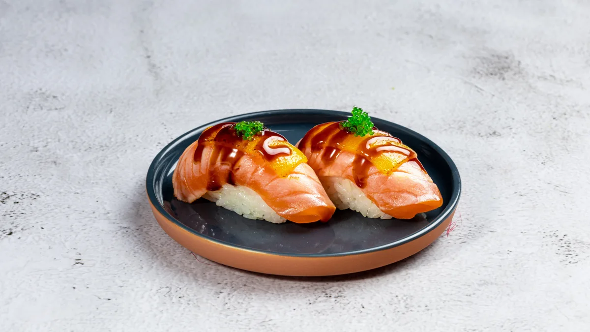 30C. Nigiri Laks Cheese