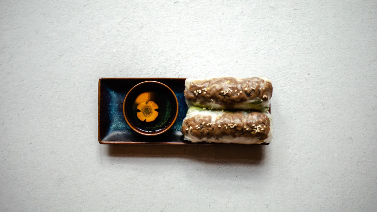 Nem cuốn bò